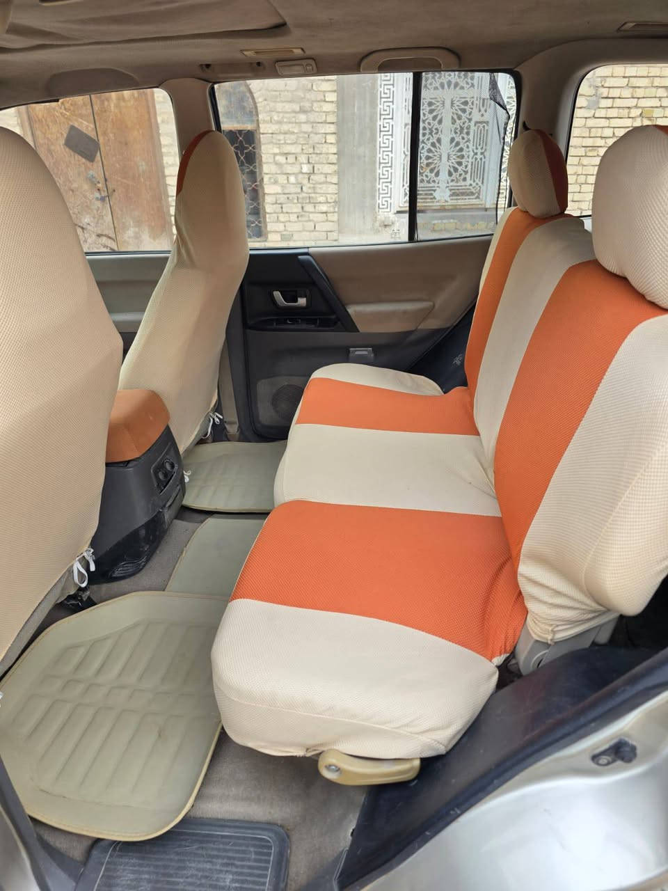 باجيرو موديل 2007 بأسمي سنويه ل27 جاهزه من كلشي تدفئه وتبريد تخم تاير حداده جديده كهربائيات شغاله السعر 73 وبيها مجال   البصره / قضاء المدينه
***********
