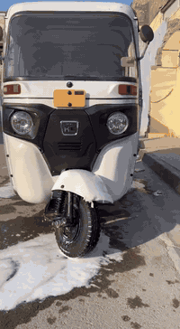 ***********

تكتك لبيع لموديل 21 ￼
