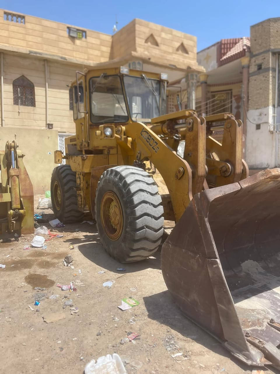 للبيع داشتو حجم 80 وارد يابان محرك نيسان 125 بلاد رقم بصره نكليزي دولي سنويه 31 تحويل مباشر مكينه اصل كماشه عنوان بصره الزبير *********** /***********
