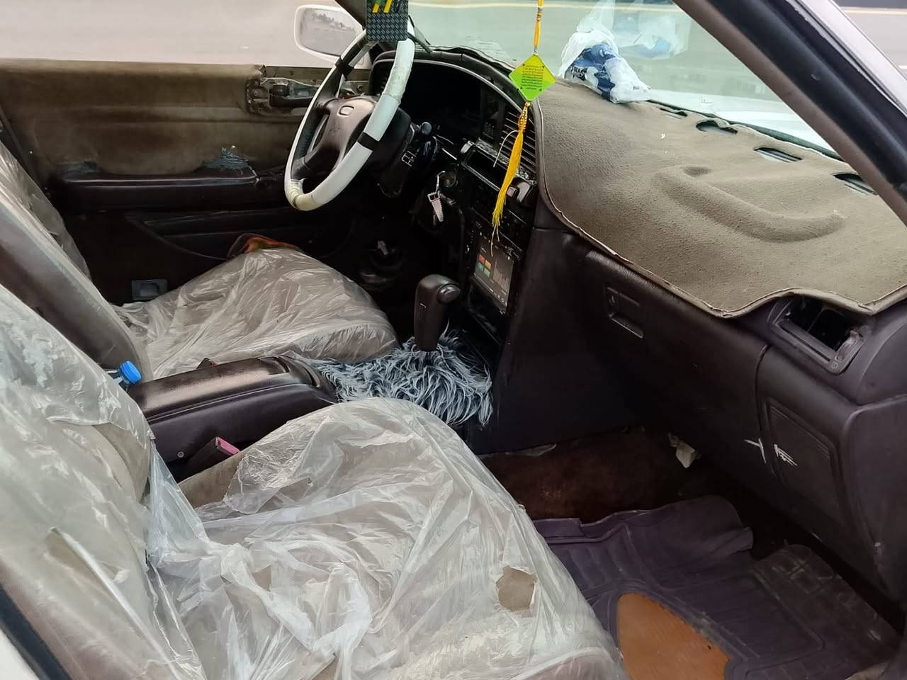 شيزر مديل1991 سنويه جديدة2032 سعر25 مكان بصرة زبير***********
