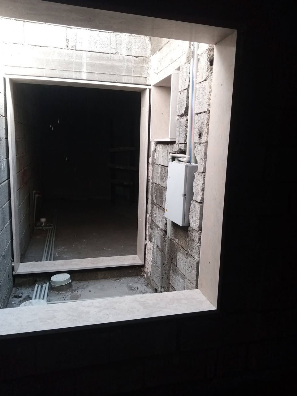 سلام عليكم
ابو أزل للمرمر 
اي استفسار اني حاضر 
نظام العمل براغي وتشميع 
***********
كركوك
