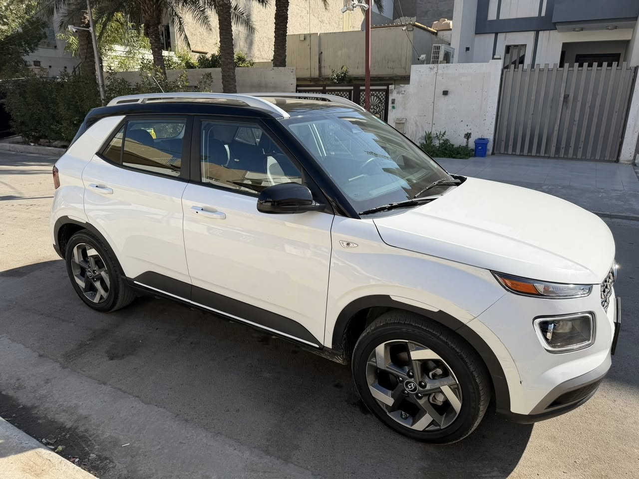 فينو 2024 فول مواصفات ماعدا الفتحة ماشية ١٦ الف ميل بدون صبغ فقط تكحيل كارت شرط الفحص 
السيارة جديده امانة الله رقمتها قبل اسبوع وباسمي مكانها شارع فلسطين السعر ١٤٠ ورقه لا استفسار 
***********
