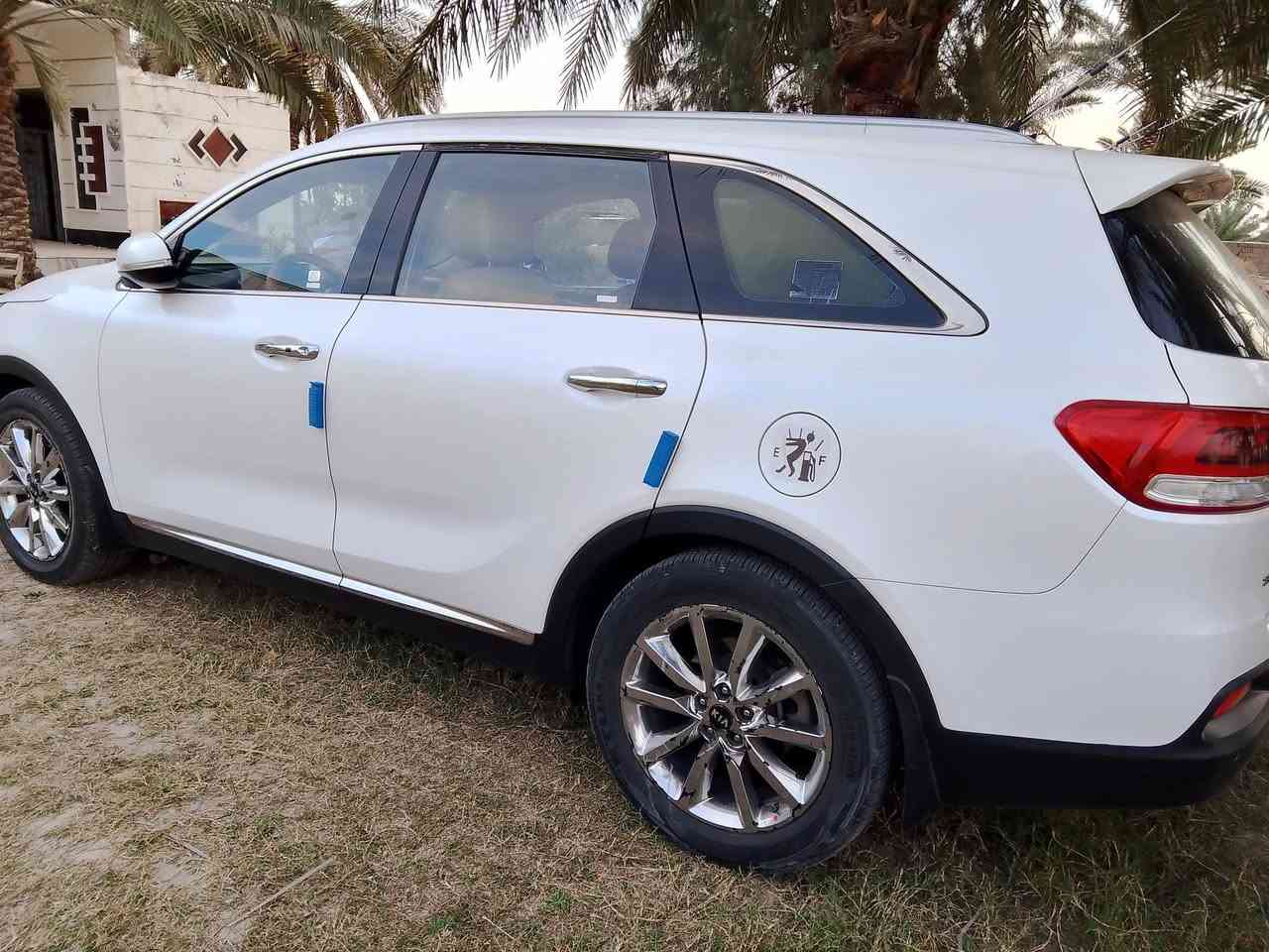 كيه سورنتوا موديل 16 
محرك 6سلندر ماشيه 145بصمه تبريد 3قطع رقم قادسيه 
سياره مكفول من صبغ وتبديل ماعدي بارد مأشر بالسونار فقط 
محرك وكير بالجيس 
مكان بابل واتصل بيك خير تدلل رقم الهاتف ***********
