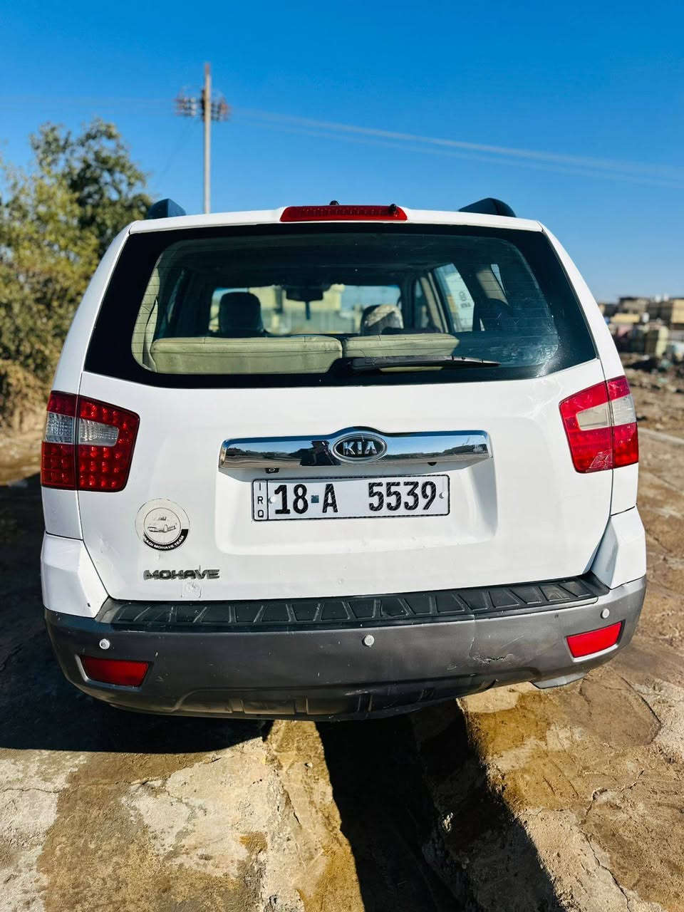 سلام عليكم لبيع مهافي موديل ٢٠١٠ وارد خليجي فول مواصفات لخير السيارة جاهزة من حداديه تخم تايرات جدد رقم بابل انكليزي مكان السيارة ميسان العماره السعر ١٠٥والشراي يتصل ***********
