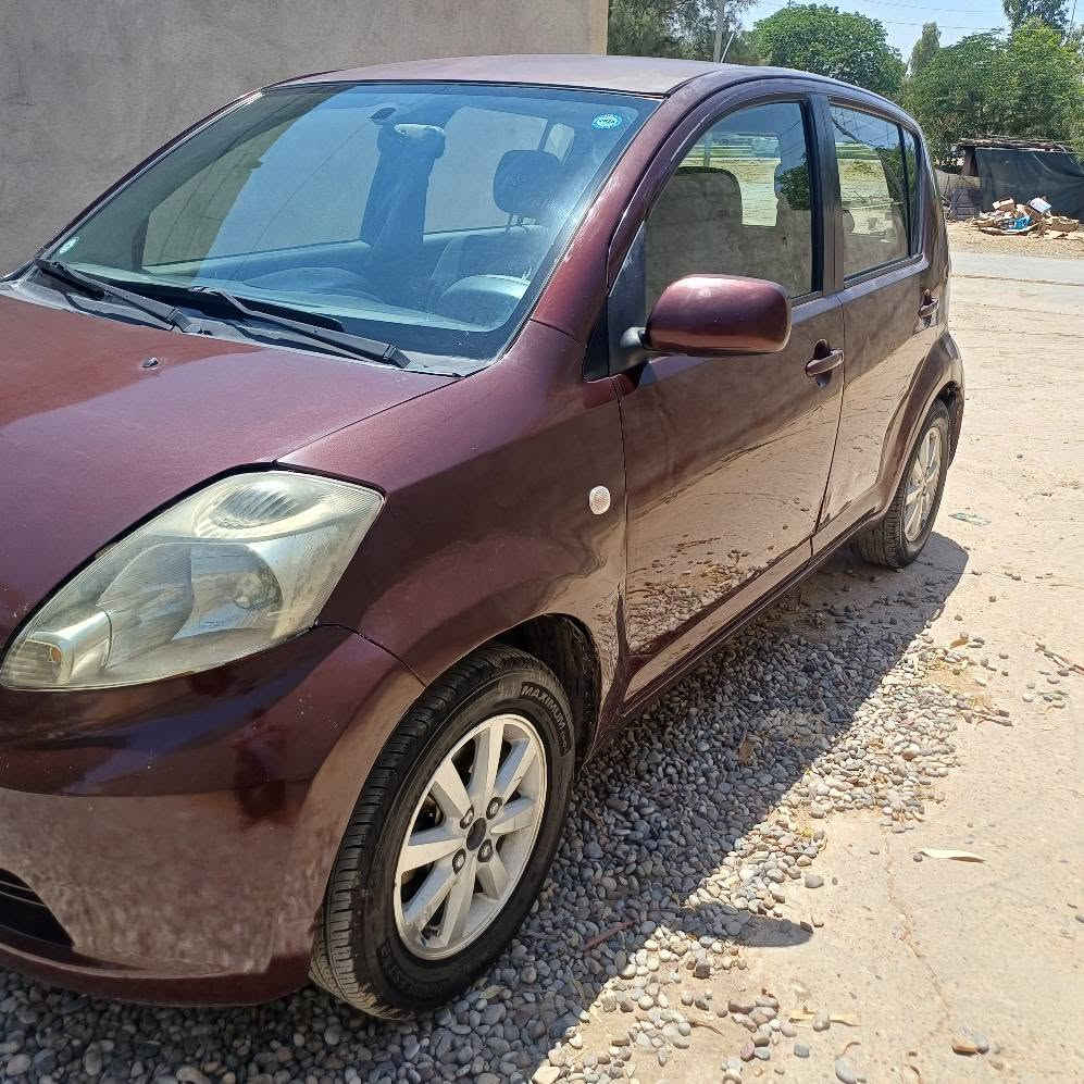 دایهاتسو یابانی ۲۰۰۷ دوپارچە بۆیاخ بێ ناوگرتن بێ ئێرباگ سەنەوی نوێیە تاکو 2028 بەناوی خۆمەوەیە مەکینەی سەرف دەکات نرخی ٥۰ گەڵا و کەمێک مەجال 
ناونیشان کەلار *********** كالار, السليمانية
