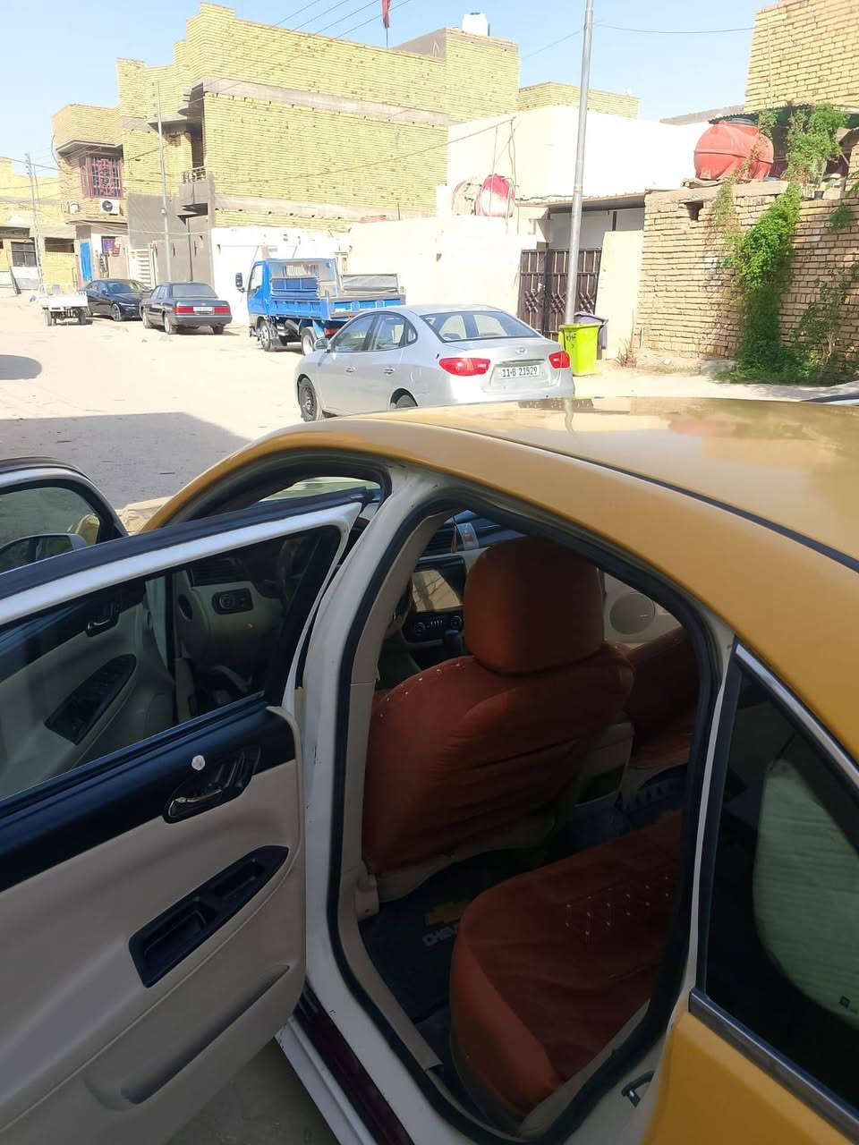 السلام عليكم امباله 2009 سياره جاهزه گيرمحرك كهرائيات راديتر او مراوح مجموعه تبريد كله جديد شد جديد لان كانت متروكه اخذتها گشر او بدلت كلشي فقط بيها طختين بالجهه اليمنه سعر ادوات الله وكيلكم رقم نينوى صدامي  عليها غرامات او هيئه عالمشتري ان اخذ صافي 35 او بيها مجال او امراوس ابسياره مقارب السعرها مكان الناصريه ***********
