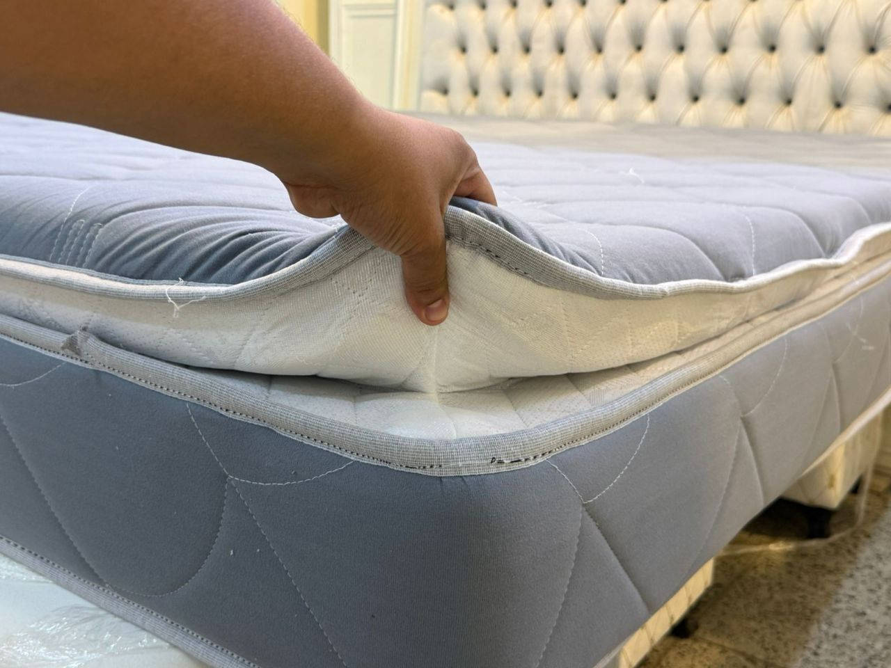 عرض خاص  جدا ولفترة محدودة بضاعه جديدة قياسات متوفره 180*200او قياس160*200ضمان حقيقي جودت المنتج صناعة تركيه لا يعلى عليهه
(السعر 195 الف 
  إستيراد خاص/ وكاله تركيا في العراق/
(ضمان شركه حقيقي  ٥سنوات استبدال ) 
((دواشك 
(اهم ما يميزه مصنوع من (الاسفنج الضغط العالي بلاضافه للطبقات  الطبية  )  
        مضاد للبكتريا ومضاده للحساسيه ،
تعطي شعور مثالي بارحه ،وملمسم فاخر ،ونوم صحي جدا 
             
((ضمان حقيقي دوشك  

( مصمم لتقاوم اكثر من 7سنوات بنفس الجوده وكفاءة)
مكون من(   عديد من الطبقات ) طبيه( مزدوجه )( الخاصه للفقرات الضهر)(يخذ شكل جسم، يجعل عامود الفقري على خط مستوي مما يعطي راحه كبيره)) 
"قماش مصنوع من القطن والحرير المضاد للحساسيه ولبكتريا ذو ملمس ناعم جدا
يتوفر توصيل كافه مناطق بغداد  مجاني 

#والمحافظات العراقيه   10


**إذا كنت صاحب هذا الإعلان وتريد حذفه لأي سبب، رجاءا أرسل رسالة إلى الدعم الفني**