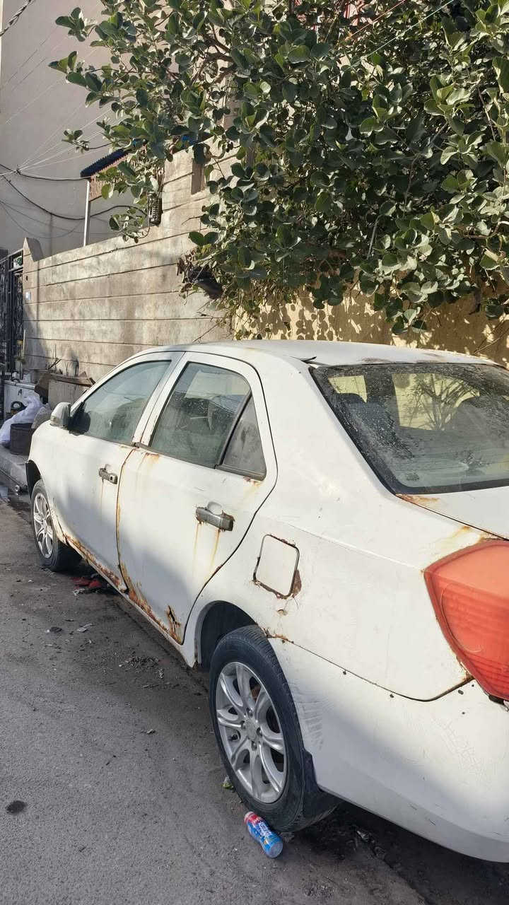 سيارة جيلي للبيع محرك كورلا رقم بصرة واكفة ما تشتغل ابيع على حالها السعر ١٥ ورقة التواصل رقمي 
***********
مكاني البصرة البصرة, العراق
