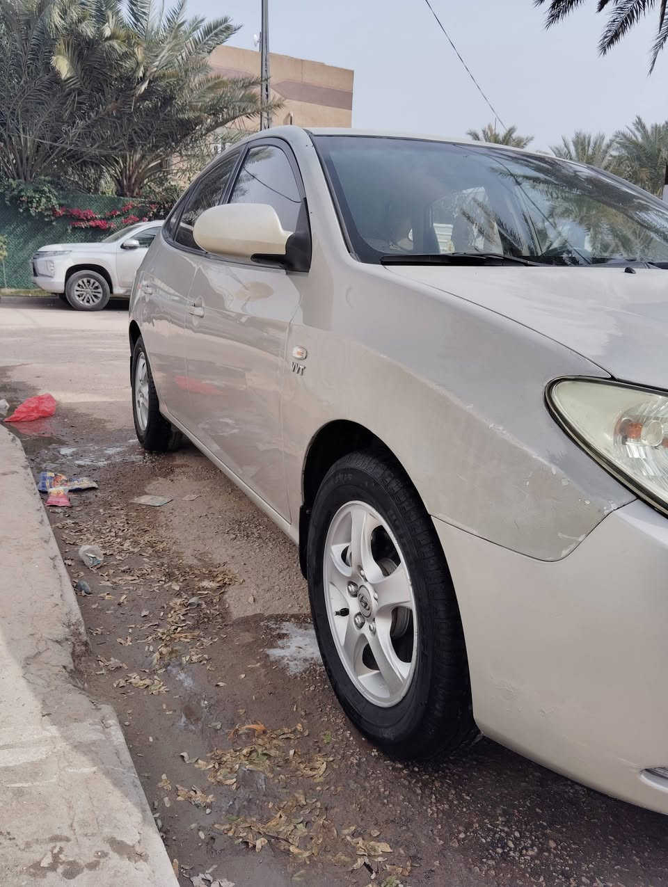 النترا افانتي موديل 2009 رقم اربيل الماني وكاله تحويل مضمون 100٪ السياره بيها ربع بنيد صبغ بدون اي دواخل شواصي لغود كله مكفول وبيها شويه جراد جاهزه السياره من گير محرك تبريد حداديه كله تمام وعلى الفحص ترابها كلش حلو
محرك 1600 دگشن عالي مكفول لا بخار ولا صوت 
السعر المطلوب ((  98  $  )) بيها مجال للشراي للاستفسار 
الاتصال على الرقم *********** 
مكاني نجف دور الهنديه -  ترهم مراوس حسب القناعه
