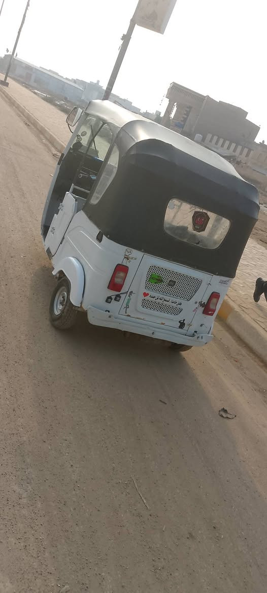 سلام عليكم للبيع تكتك 22 ناصريه قضاء الفجر تصال ***********
