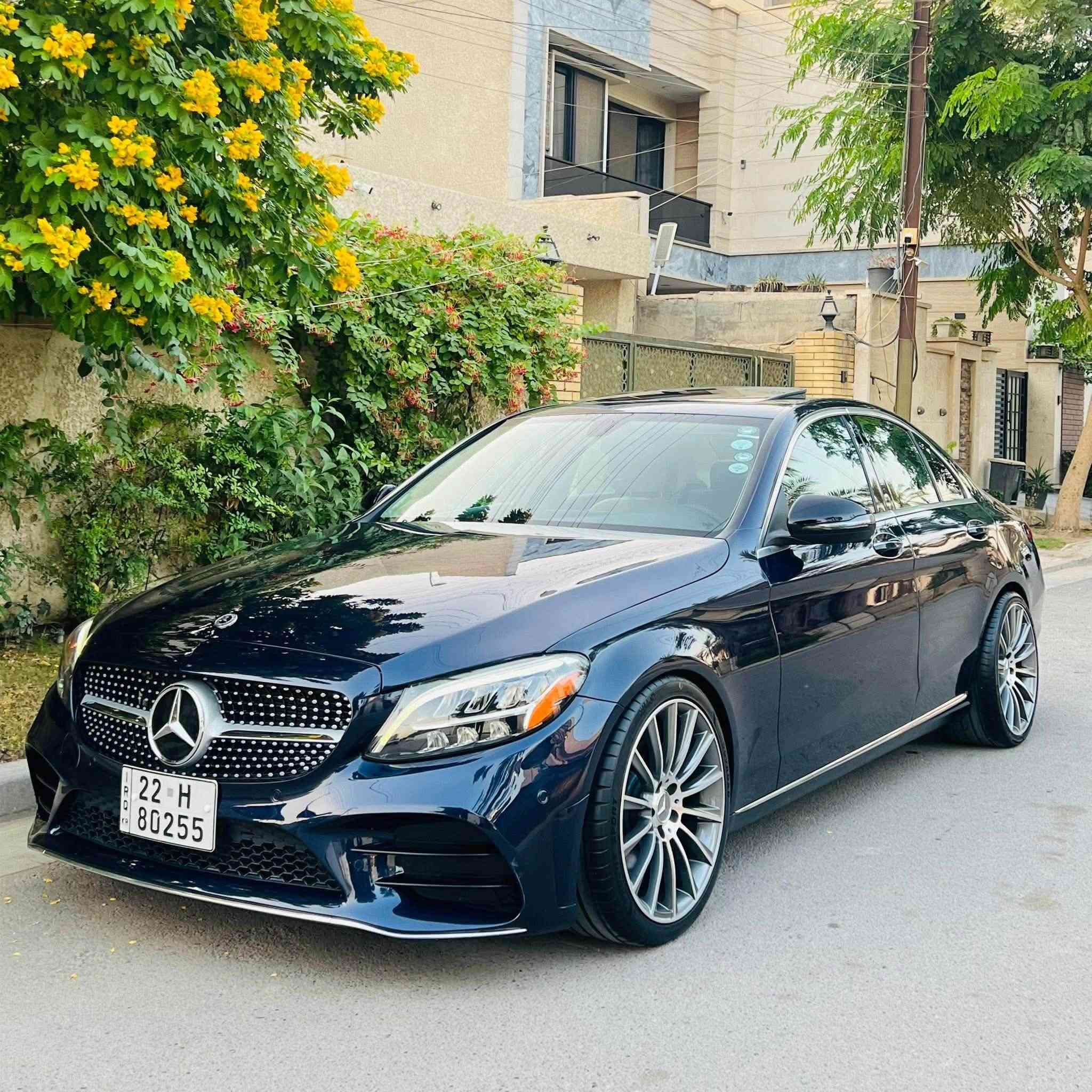 للبيع او للمراوس  ‏
C300 2021
فول مواصفات بصمة سلايد

شاشه كبيره 

داخل الوان 64 لون

سستم سماعات برومستر

كامره خلفيه دواره

بصمة ابواب

بصمة تشغيل

شاحن وايرلس

ماوس

جنطه كهرباء

عدادات دجتل (3اشكال) AMG 

لايتات 8 عدسات 

بك لايت ليد

كار بلي 

استيرن تدفئة

كشنات كهرباء

كشنات تدفئة

رادار امامي

رادار خلفي 

نقطه عمياء

ماشيه 57

ويل 19 تو سايز

وبعد بيها هواي مواصفات معروفة 

وارد امريكي حادثها بنيد فقط بدون دواخل 

صور حادث عل وتس اب 

كير ومحرك مكفولات من الفتح والتبديل

رقم اربيل بسمي

مكان بغداد 

 السعر 245
***********
