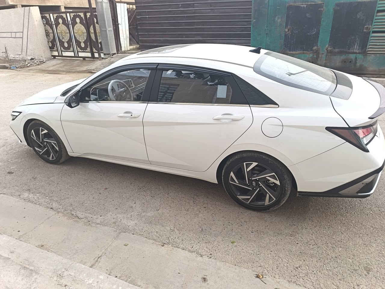 السلام عليكم النترا موديل 2024 فول مواصفات سياره جاهزه  مدوشمه ارضيه جلد مغلفه البيبان  والدوسات لايلون حراري سياره خير من الله كير مكينه تخم تاير سياره بيها مكان بارد ومكان حار بالبنيد ليفوك واكعه طابوكه عليها الشراي يجي ويشلع عيني  بغداد الشعب حي البساتين *********** $135 بيع سريع الشرايع يتصل السياره بأسمى
