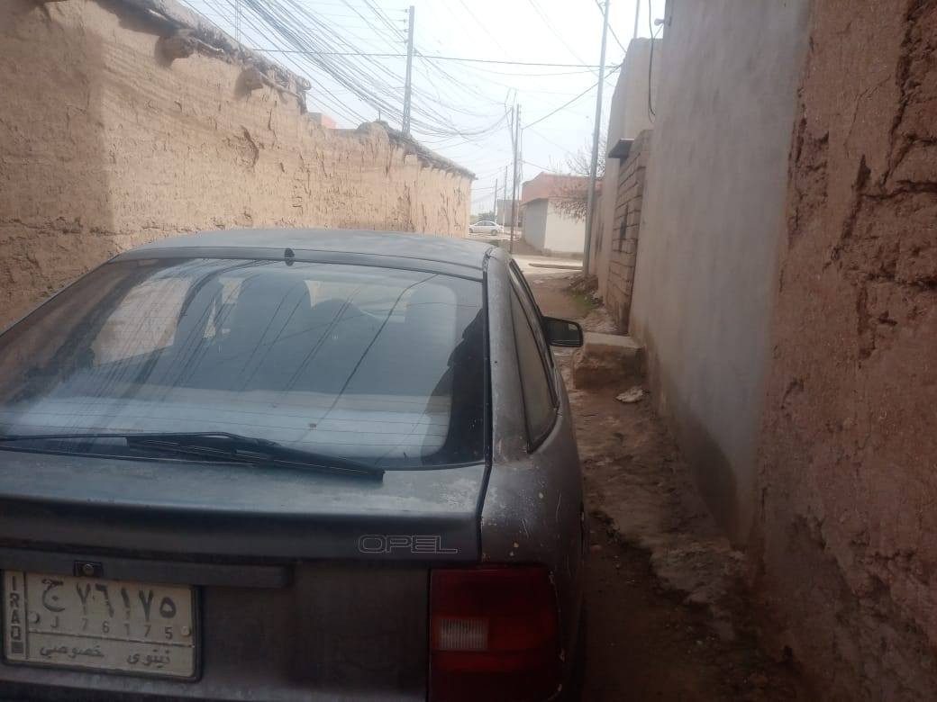 السلام عليكم..
اعادة النشر بسبب الوعود الكاذبه
فكترا جنطه
حجم عشرين
كير ومحرك شرط
كابون بانزين موجود
سنويه عظم لي 2029
شرط التحويل او الوكاله.. 
اذا شراي اتصل واذا وعود كاذبه(مع احترامي للطيبين) لا تتصل ولا ادوخنه.. 
***********
