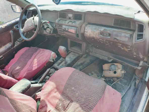 سيدان (كراون) 1991 حادث موضح
رقم صلاح الدين الدولي 
صور السيارة گدامكم
السعـر 20 ورقـه وبيها مجال❤
للاستفسار 
***********
*********** بيجي
