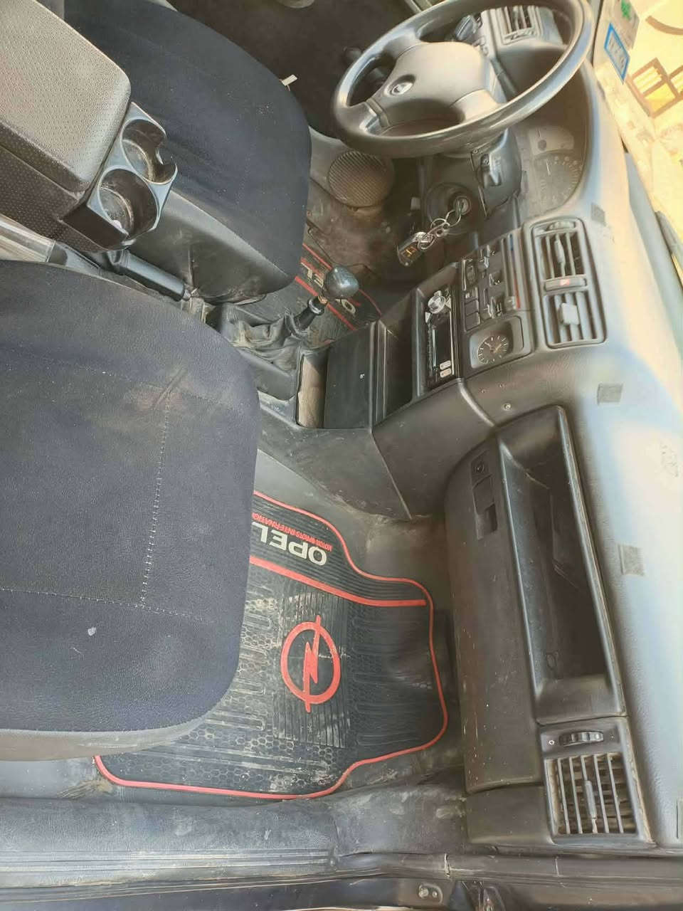 موديل ٩١سنوية بسمي كابون بنزين موجود صبغ عام جمالية سنوية جديدة هزة جديدة حجم ١٨ محرك معمر رايمن   مكان موصل  سعر ٤٢بيها مجال للإستفسار اتصل على الرقم ***********
