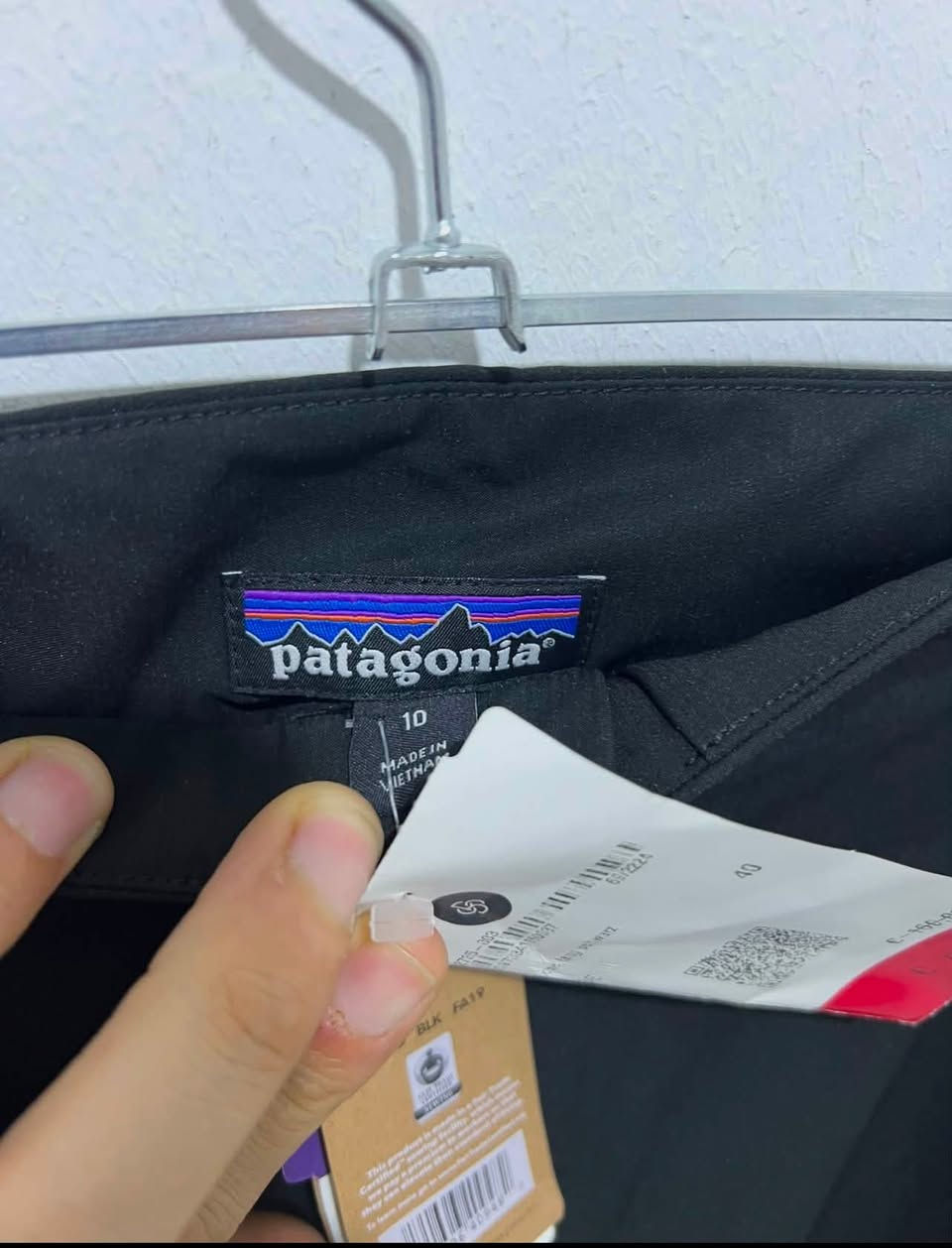 patagonia
size _32_33
orginal 
bakar nahatw
hawina
watsab
***********
