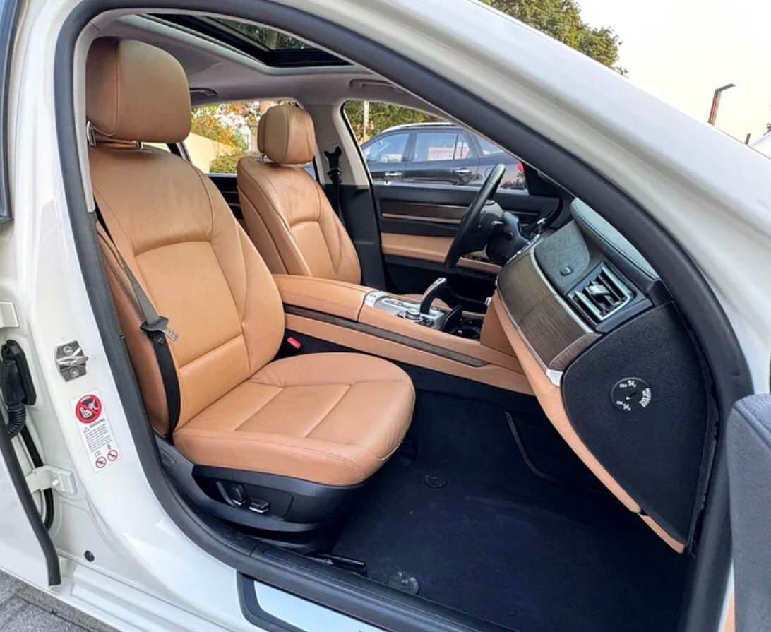 بئيم 740مؤديل2011
تازه تاخيل بوي دوبه ي 
قه پات مواسه فات ت 
سه ياره كه زوركه م رؤيشتوه 90 هه زار 
سلايت كوشن جلدكوشن هيته ر
ده رگه لارج VIPشاشه گه وره
شاشه ئلكترؤني پشتو پيش حه ساس
لايد زينؤن بيلاد زؤر مواسه فاتي تر 
سه ياره كه هه موشتكي له سه رده قي شه ريكه ي خؤيه تي ماشالله ي ده وي له جوانيو پاكي نوكه ده رزي پيوه نيه بؤهيج شتكي ئه م سه ياره مه پرسه جؤن له شه ريكه ده ري كه ي واتازه يه 
بؤنره خ كؤ منت بكه
***********
*********** دخان, السليمانية
