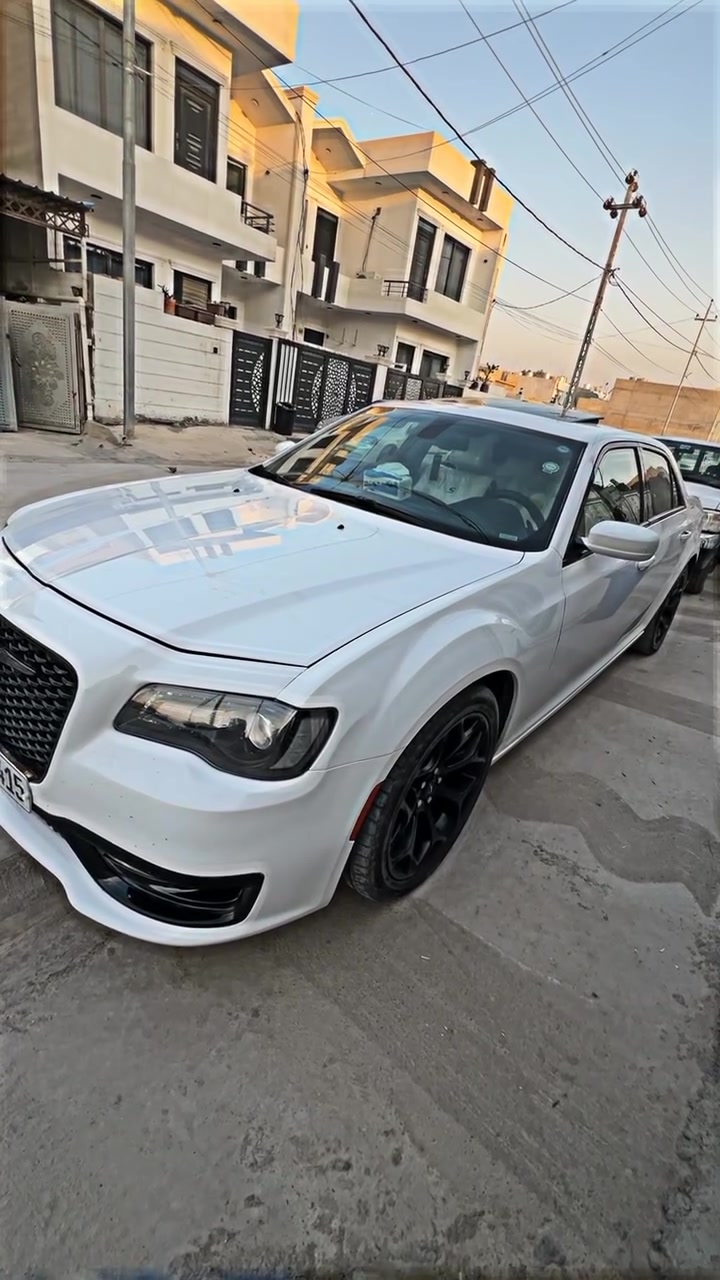 Chrysler 300S 2015
***********
چرایسلیر مۆدیل 2015S
فول مواسفاتي كه نه دي
كوشين جلد و كارەبا و هیتەر
پانۆرامە + شاشە گەورە
94 هەزار رۆیشتوە
گیر و مەکینەی بەشەرت
بەکلین داخل بوە لیرە یەک چەمەلەخی بویاخە
۲ جی PDR هەیە
نرخی 225 معامەلە ئالو گۆریش ئەکەم لەسەر دل گرتن
شوین کرکوک بەس رەقەمەکەی لەگەل نیە
