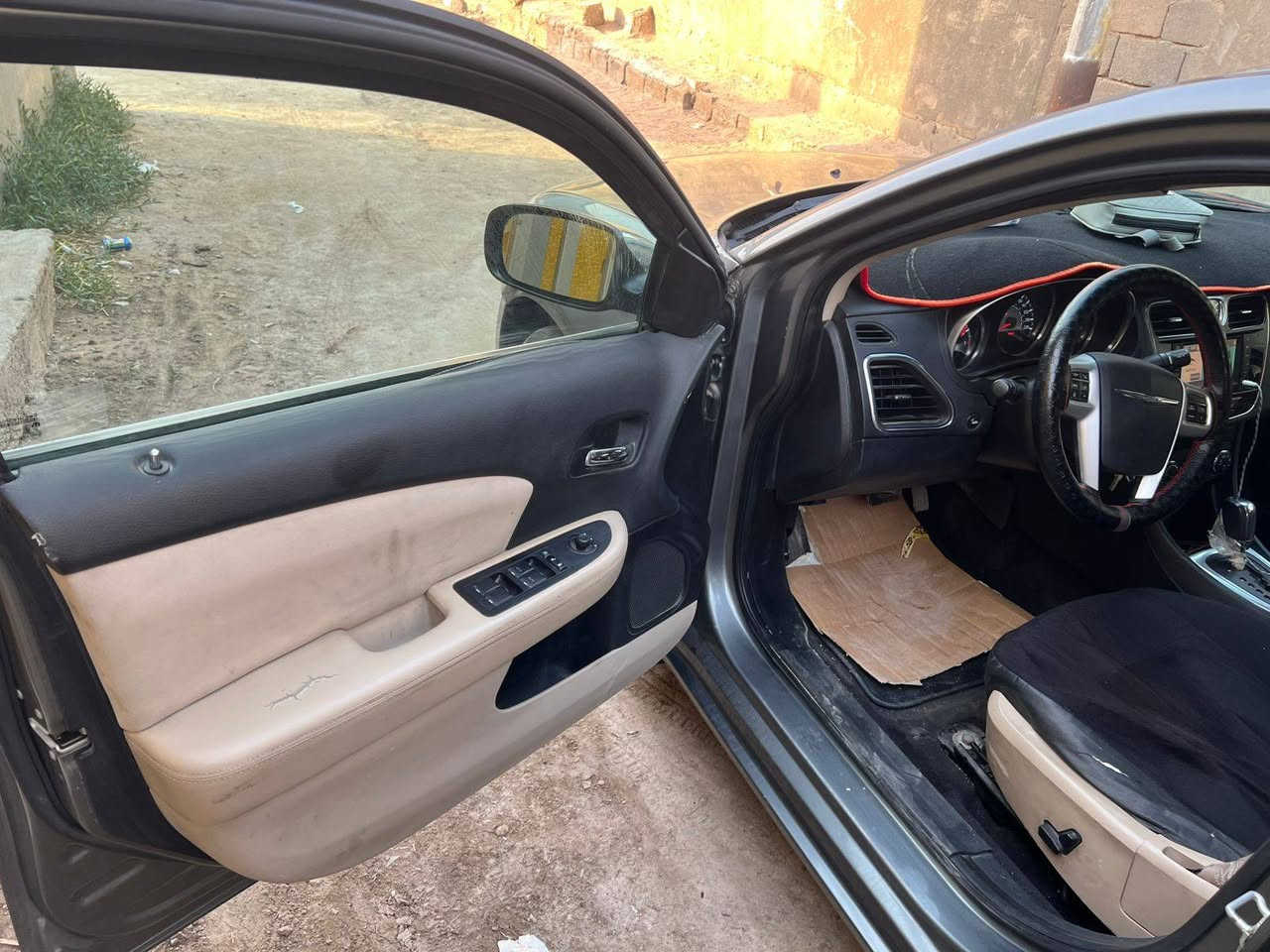 السلام عليكم  سي 200  كرايسلر محرك 3600  موديل 2011
رقم السياره بصره السنويه جديده 
العنوان شط العرب الجزيره 
رقم /***********
السعر اتصال
