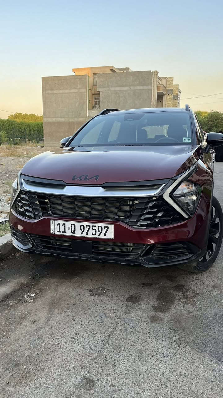 سلام عليكم كيا سبورتج x line 23
السيارة  محرك 2500  دفع رباعي ودفع امامي موصفات الاكس لاين المعروفه نضام اوتو هولد كراسي كهربائي تدفئه كراسي  فتحه بانوراما على طول السقف رادار تحكم ستيرن تحديد مسار قياده شبه ذاتيه شحن وايرلس مبدل بيها جاملغ امامي وبنيد مصبوغ السيارة رقم بغداد موجودة بلكاظمية سعرها 200 ورقه وبيها مجال ***********
