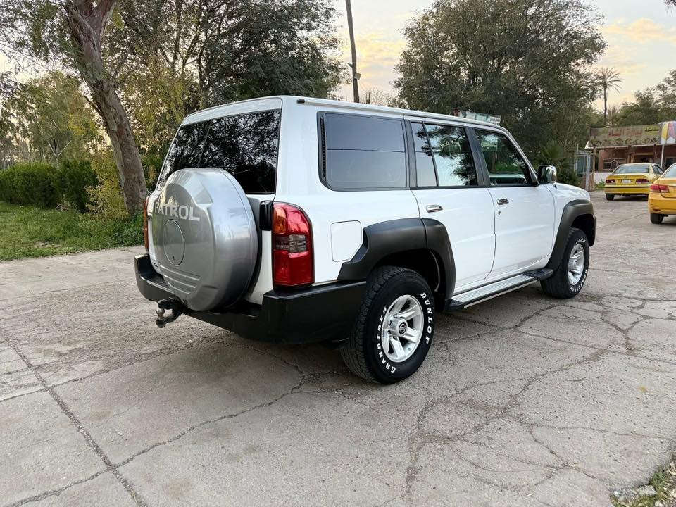 سلام عليكم 
نيسان باترول 
موديل 2010
مكينه 4800
كير اوتو 
كير ومكينه ممفتوح بلاد 
رقم سليمانيه
سعر160ورقه 
‭0772 826 4849‬
