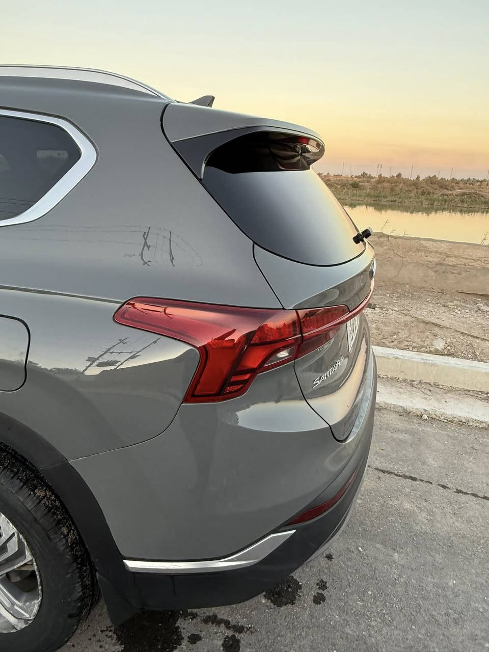 سنتافي ٢٢ وارد حادثها بدون ايرباك للبيع *********** السعر ٢١٥ بيها مجال
