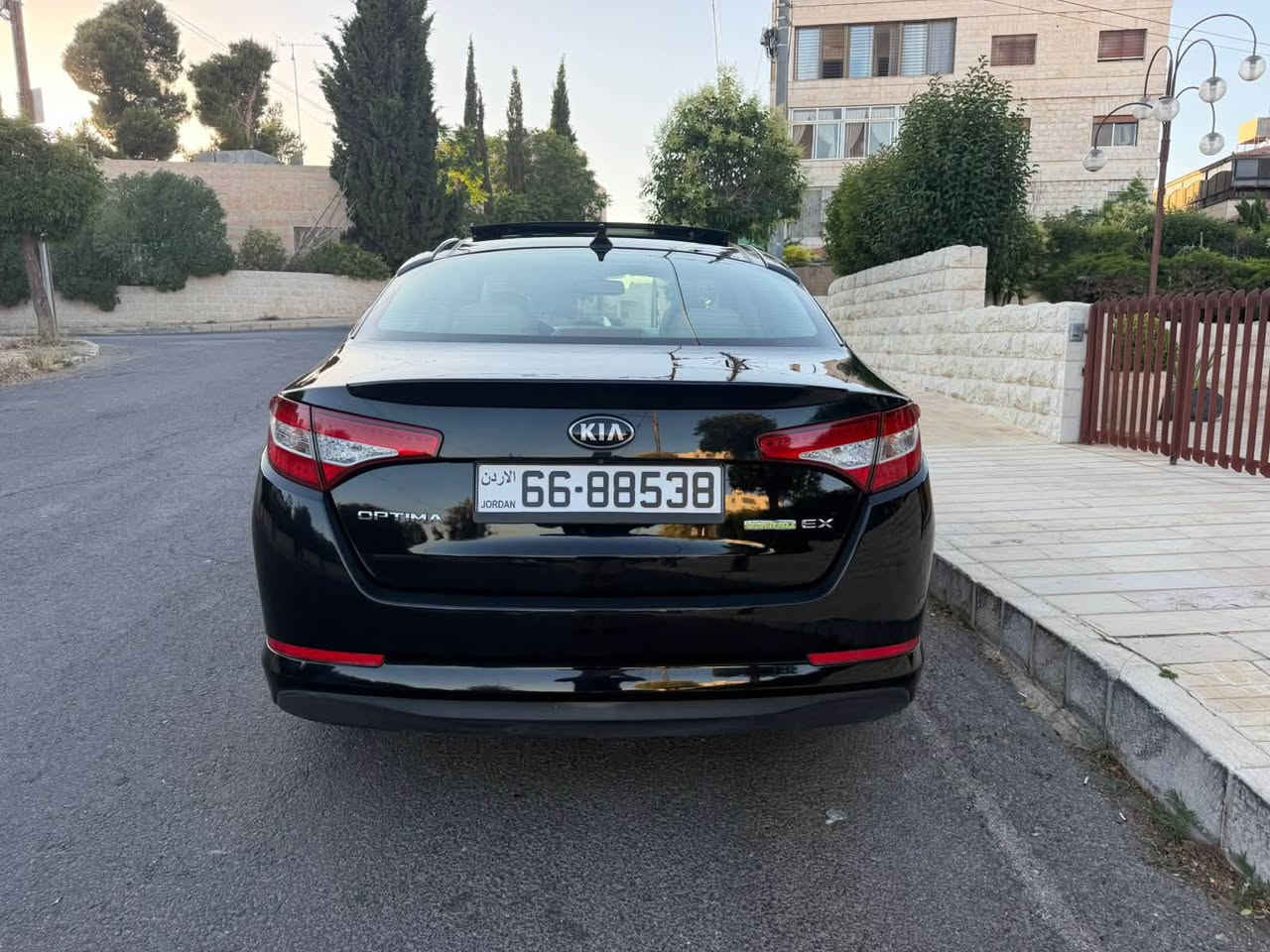 ‏كيا اوبتيما 2013 فل أعلى صنف ليمتد
فحص كامل 
لونً اسود ملوكي 
بانوراما 
غرفه لون بيج بحالة الشركه 
كراسي ممري
كراسي مدفئه + مبرده
غمازات مري + طوي 
جنط قياس 17 الأصلي
كوشوك جديد
بصمه تشغيل 
بصمة أبواب
ترخيص طويل 
حساسات خلفيه 
كاميره خلفيه 
كب هولدر 
لد امامي خلفي 
شاشه اصليه
نضام صوتي انفنتي اصلي 
صب امامي خلفي 
أيادي كروم
قاطعه مسافه 78 ألف 
سعة المحرك 2400cc قوي و عملي
استخدام شخصي المنطقه الحره 
لا تحتاج أي صيانه
السعر : 9700
للتواصل : 0799487331


**إذا كنت صاحب هذا الإعلان وتريد حذفه لأي سبب، رجاءا أرسل رسالة إلى الدعم الفني**