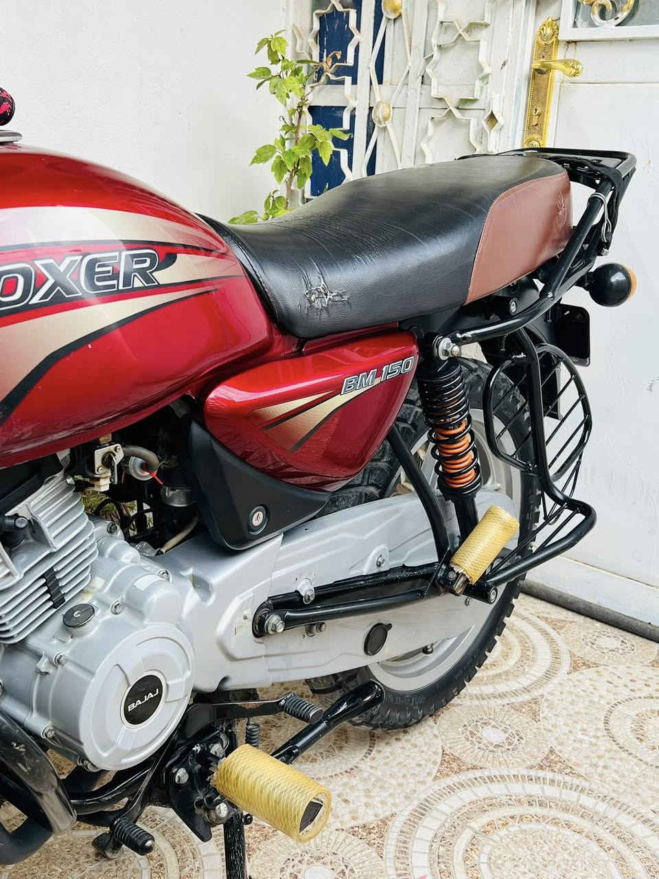 دراجة بوكسر 2019 (مرقّمة) مكفولة.
للاستفسار الاتصال على الرقم: ***********
العنوان: واسط – قضاء الحي
