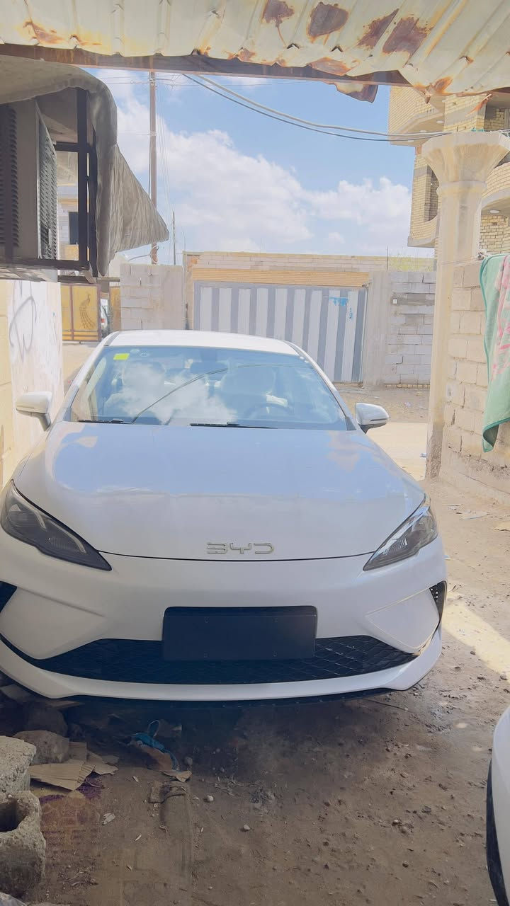 السلام عليكم بي وايدي موديل 2025 ترقم حره بسم المشتري زيرو صفر كيلو متر  السعر 118 قفل لاستفسار ***********
