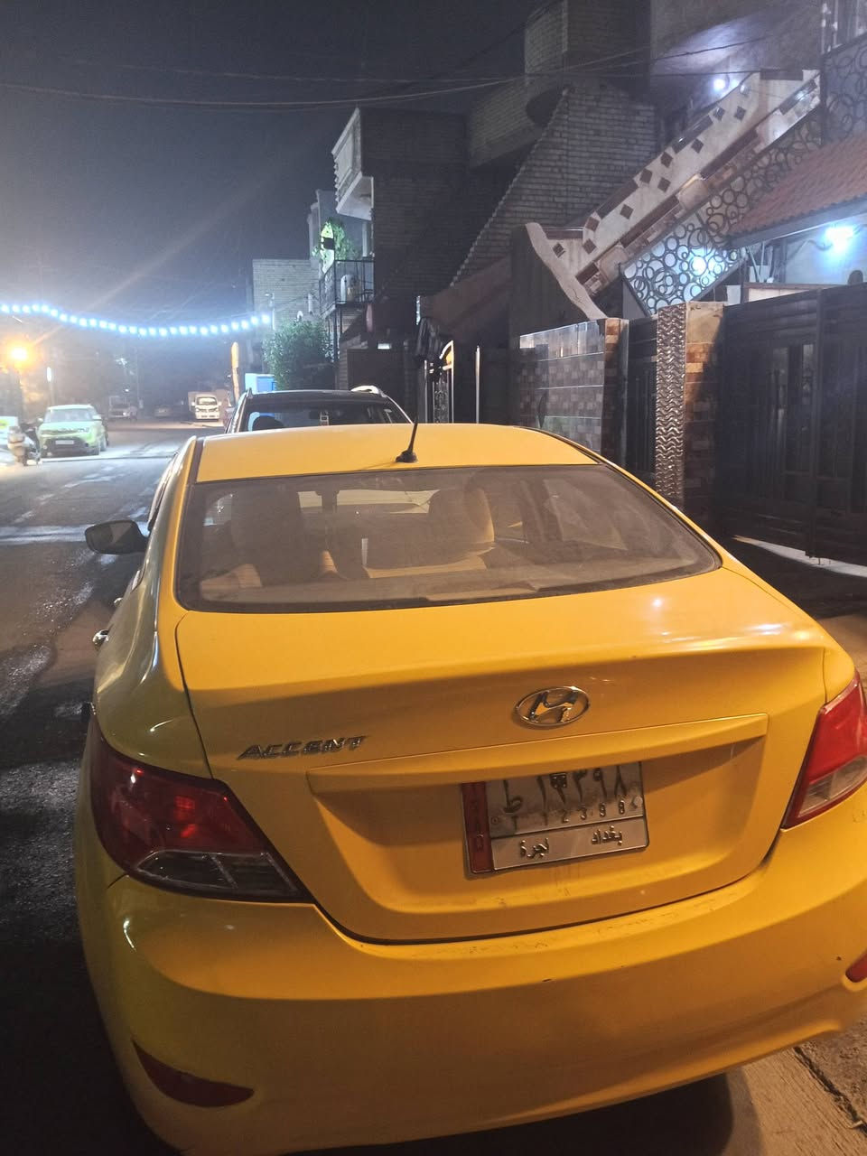 سياره اكسنت للبيع موديل 2015 العنوان بغداد الدورة حي اسيا السعر 75 وبي مجال بسيط للستفسار الاتصال عله هاذ الرقم ***********
