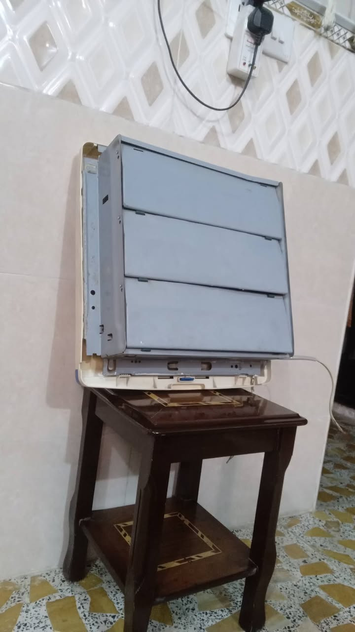 سلام 👋 عليكم
للبيع ساحبة(TOSHIBA) ياباني اصلي إستيراد المنشاء العام العراقية نضافه عالية جدآ جداً ليرغب بل شراء يراسل الصفحة او تصال مكان بغداد ***********
