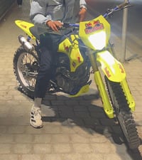 قفاز CRX موديل 2024 دراجه نضيفه و بلاديه  عله ترتيبات ستيرن رياضي صالن...