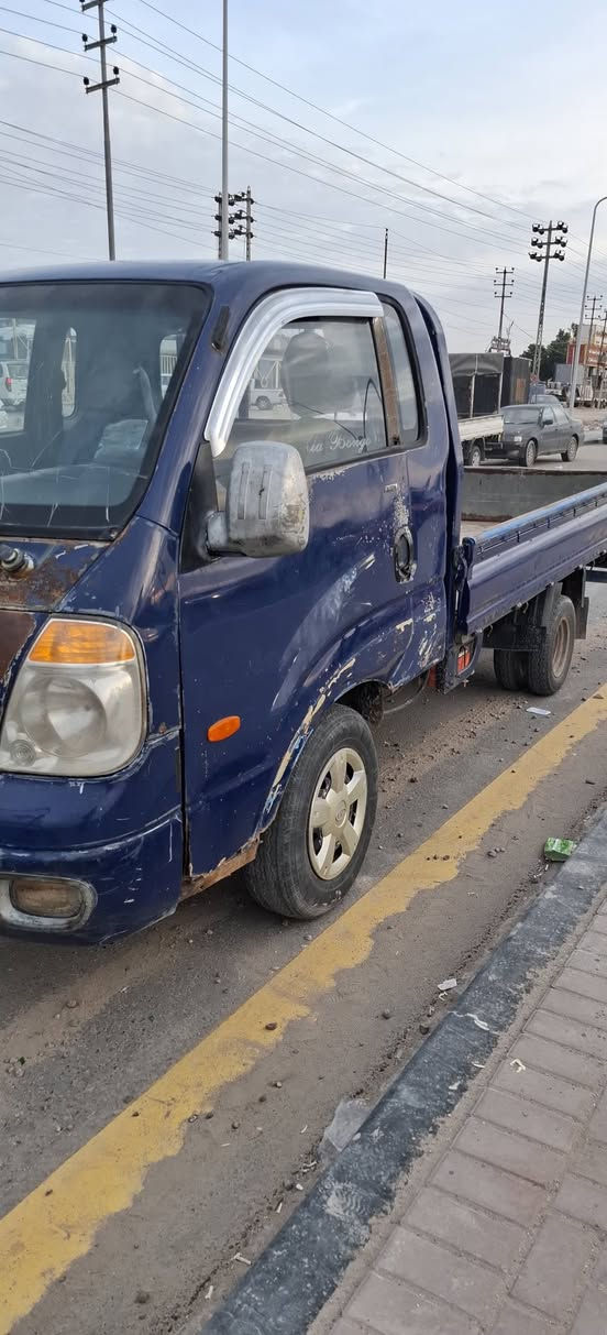 السلام عليكم للبيع كيا بنكو ٢٠٠٧ مسكر بم ونوزل مكاني البصرة الزبير سعرها ٧٠ وبيها مجال ***********
