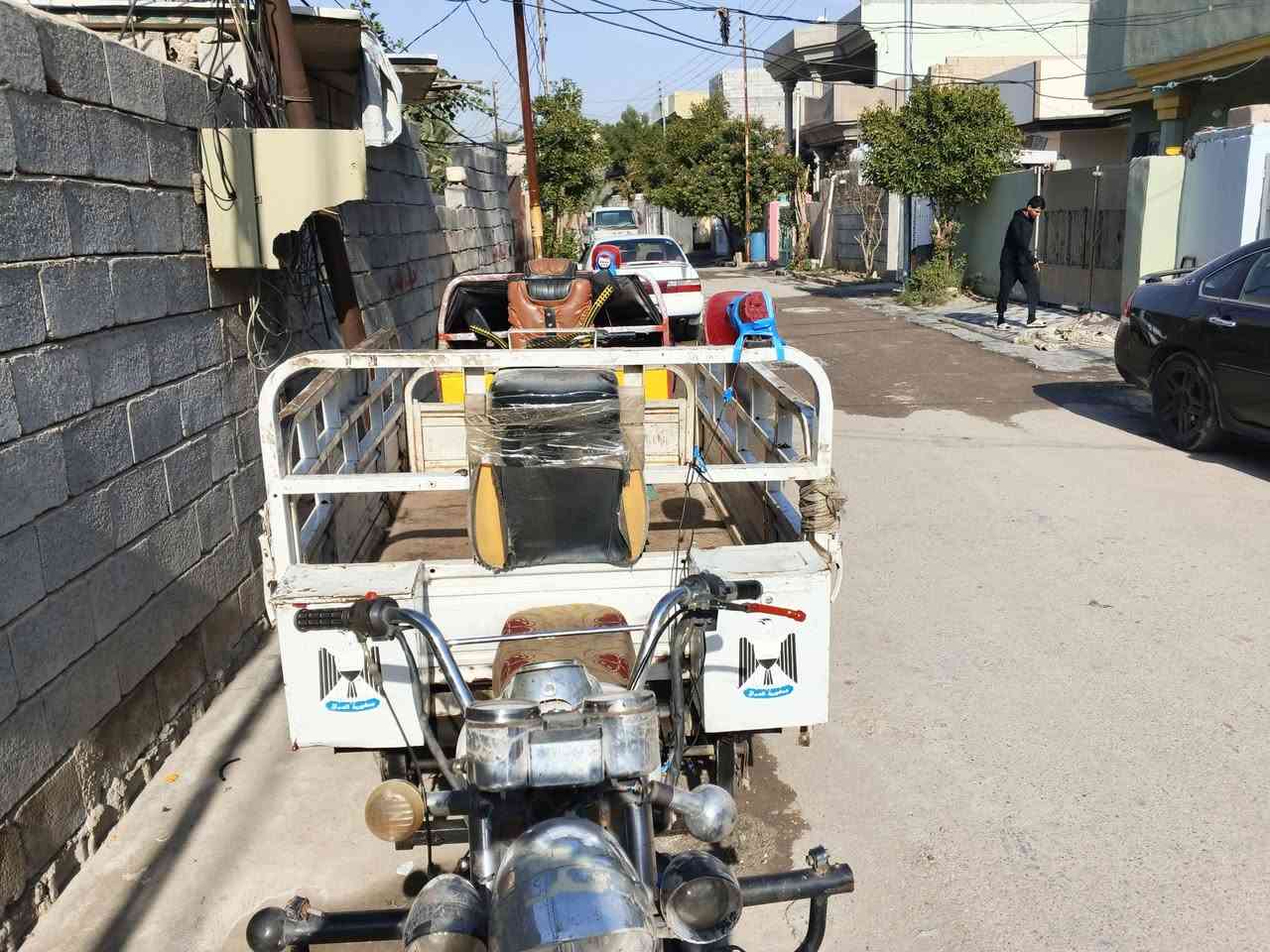 سلام عليكم اخوان ستوتة ام طير موديل 16 جنولية مدفوع كمرك كبلل ترقم ستوتة كاملة من كلشي اي نقص  ما بيها كهربايات كلهن شغلات زوج تايرات جدد ما صار اسوع من شادهن شاهد الله كاربيتر جديدة مال ستوتة البلاية XF نكرة سلف سعرها 825 مكاني شهربان حي المعلمين نقص الوحيد الي بيها من هي باردة تطفى بس من تحمة المكينة لا بعد توكل اعتقد بيه كوين ***********
