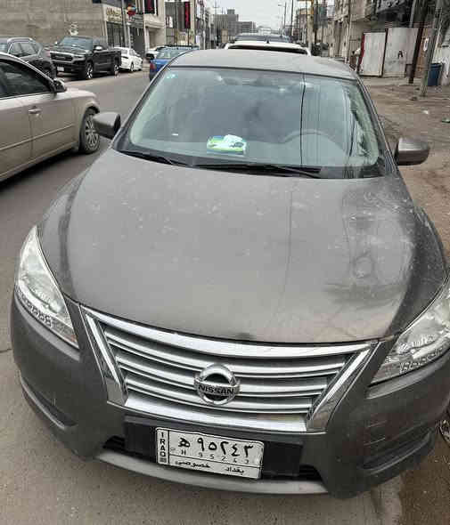 السلام عليكم 
نيسان سنترا 2020 خليجي بغداد 

بدون اي نقص فقط شخط وطخة بسيطة بالدعامية من جوة 
مثل ماموضح بالصور مكفولة 

السعر : 12500$

***********
