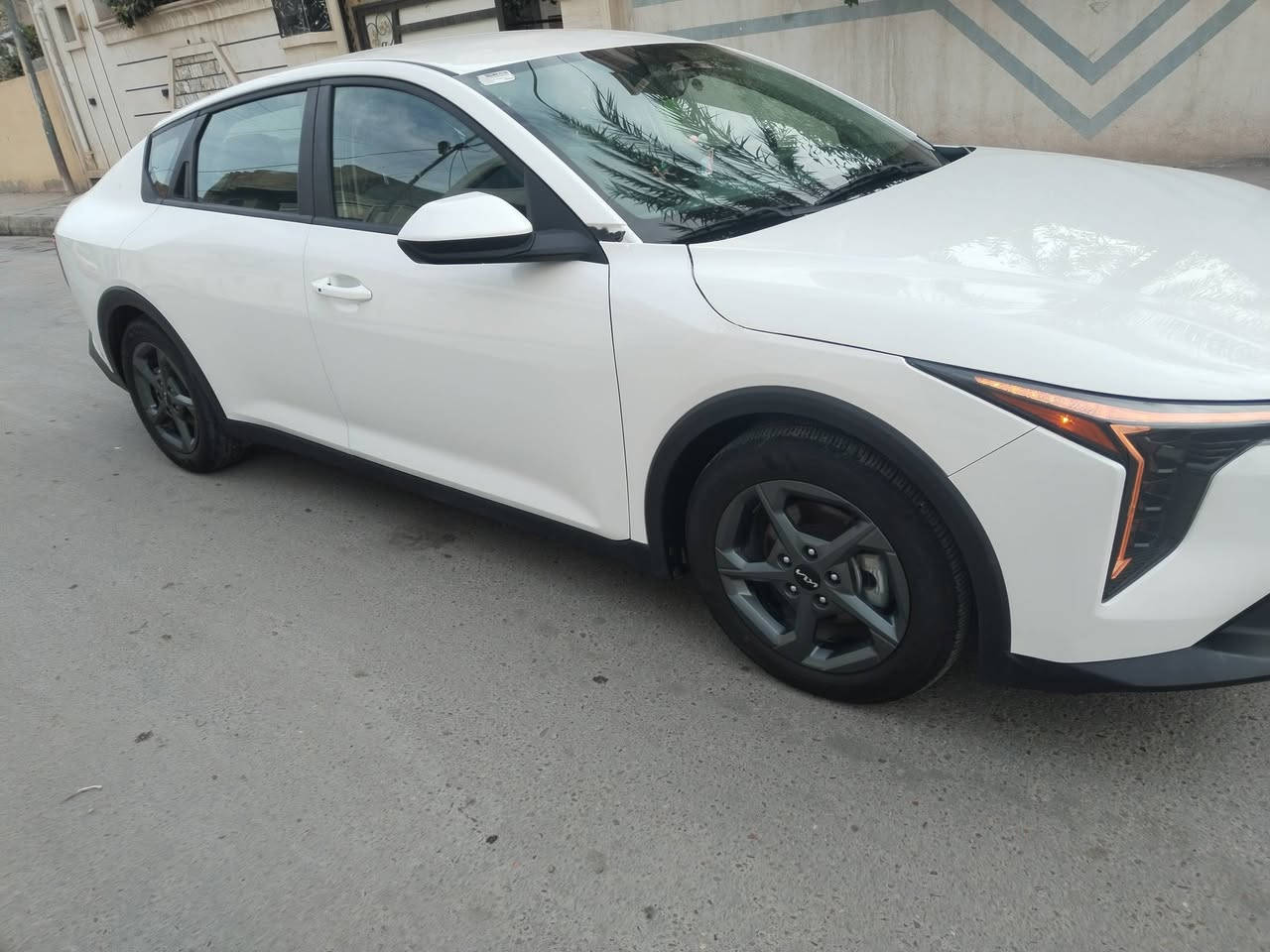 KIA K4 LX 2025 

محرك 2000 دوش 

وارد امريكي

فول مواصفات عدا فتحة 

حادثه فقط بنيد امبدل 

.تشغيل عن بعد اشاير بلمري رادارات

.اشارة ترحيب يدات بوب

.سايد بريك كهربائي دكمه

.رادار جانبي وامامي 

جنطه ذكيه عند الاقتراب تفتح وحده

.مازدات led لد ثلاث عدسات

يوبي اس 

ناضم كار بلي 

.قيادة ذاتية 

.تحديد مسار

نضام سبورت

.شاشة متصلة 

.اضوية داخلية لمس

.تحكم كامل عن طريق الشاشة 

. دشبول بيانو 

السعر :165 مجال حك 

ماشيه 6كيلو بعده زيرو 

رقم انبار معوقين اتكفل بكلشي

مكاني الفلوجه 

*********** 

***********
