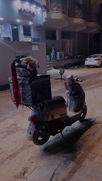 متفرغ حاليا مسواكج )مسواكك ) يمي دلفري حر اطلب ويوصلك للباب بيت رقمي ر...