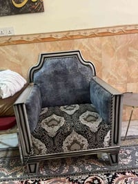 موديل كلاسك • ٨ مقاعد • كلش نظيف