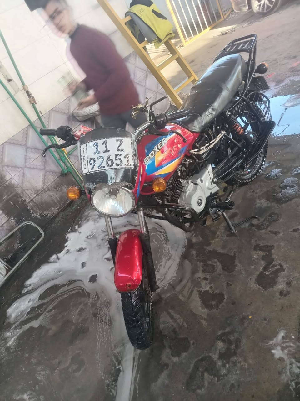 السلام عليكم بوكسر موديل 20مرقمه بغداد تحويل مباشر ثاني يوم لبيع السعر 1500وبيها مجال مكاني بغداد الأعظمية الإتصال ***********
