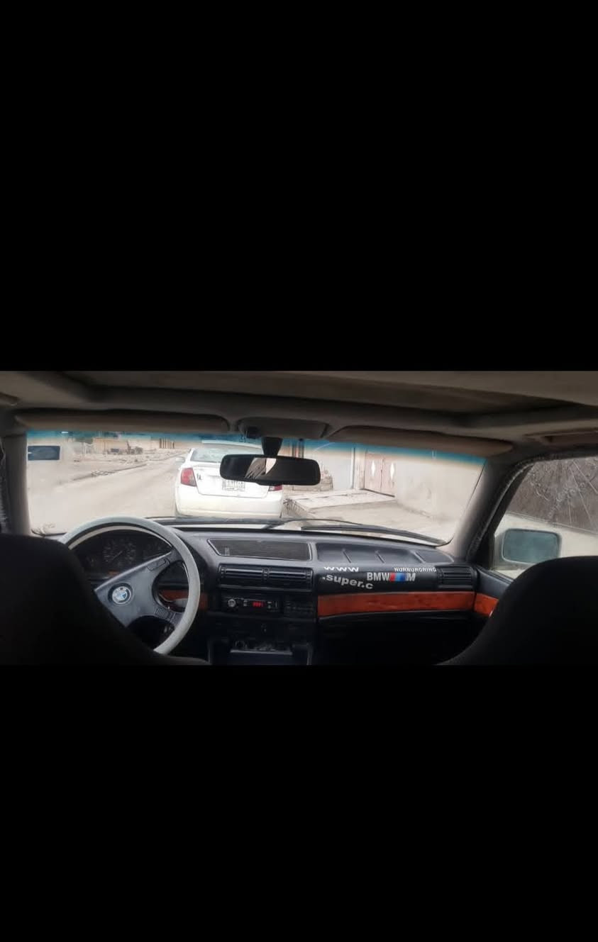 السلام عليكم للبيع بي ام 735
مكينه 6 وكير اوتو 
موديل 92
رقم نينوي دولي باسمي شرط الوكاله والتحويل 
السعر 35 
مكان سياره موصل الأيسر 
*********** وبي وتساب
