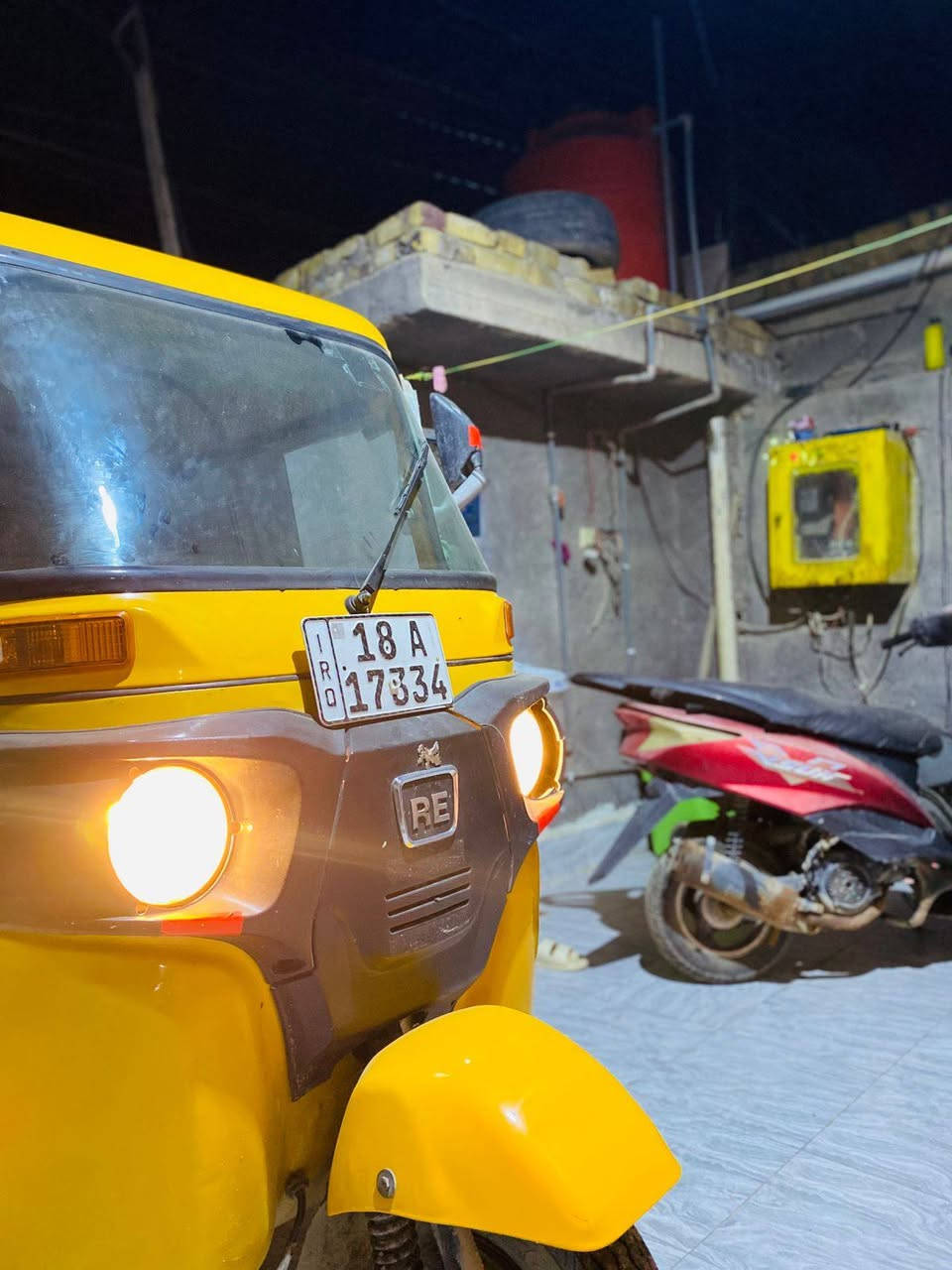 السلام عليكم تكتك للبيع موديل 2019 شهر ال 10 محسوبه ع 20 تكتك جاهزه مكينه تخبل لاتنقيص ولاتبخير ناعمه  مكينته رقم بابل سنويه 2030 كاعيات 14 قطعه تكتك خير من الله ماناقصه شي تراي زيرو كهربائيات كلها شغاله تكتك تاخذه كبل تطلع للشارع السعر 5800 وبيه مجال مكاني حله ابو غرق رقمي ***********
