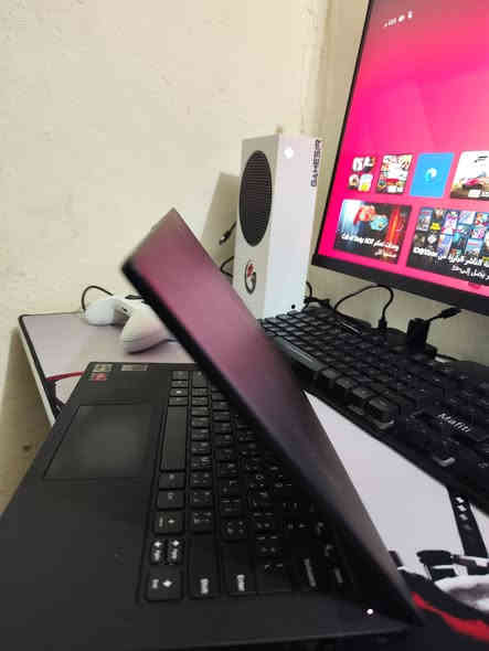 لابتوب lenovo للبيع جهاز نظيف جداً مواصفات حلوة
معالج ryzen5 5600u 
كرت vega 7
تشغل العاب ب اداء حلوة ومقبول تكدرون تشوفون بينشمارك عاليوتيوب رامات16
الجهاز راقي سلم شحن تايب سي بطارية تطول كلش هواي 
اسم الجهاز lenovo k14
السعر 330 بيهة مجال للشراي  مكاني اعظمية ***********
