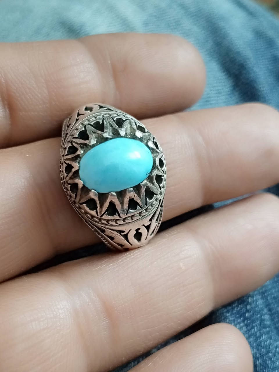 نيشابوري قطعه رووعة صياغة يدوية ثقيلة ١٢٥ ألف بغداد ***********
