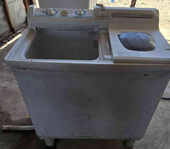 عنوان
شطرة الحولي فرع محطة الكهرباء الجديدة مقابيل حسينية حامي الشمال((نبي الرحمة)) داخل الساحة***********
