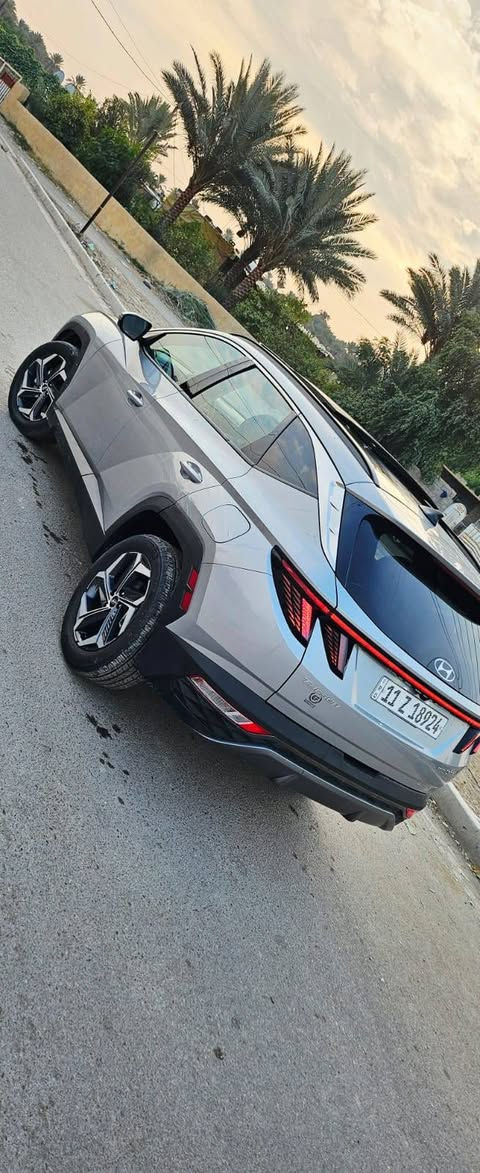 توسان فول  الفول هايبرد مرقم بغداد بسمي موديل 24
بعدها زيرو ماشيه ٥الاف
سياره بدون تبديل بدون ارباك فقط شخوط ونصبغ جاملغين وبنيد بدون دواخل وبيها كم شخطه بقت على وضعهن

السعر194  ورقه مجال بسيط سعر بلاش
مكان بغداد زعفرانية 
مرقم بغداد بسمي تحويل مباشر 
***********اثير

***********اسيا
المواصفات 
1بصمه تشغيل 
2بانوراما 
3 بصمه ابواب ذكيه من تقترب تفتح
4شاشه كبيره لمس
5 افور ويل 
6 شفتات ستيرن
7اشاير مري 
8 تحكمات فول 
9 انضمه قيادة 
10 مانع تصادم امامي
11 قيادة اليه وخروج عن المسار 
12 رادرات خلفيه
13 كشنات كهرباء
14 شاحن واير ليس 
15 تدفئه كشنات
16اوتو هولد 
17 زنون عالي ناصي 
18 تشغيل لكاميرا من زر
19اطفاء ذاتي بل ازدحام 
20 دمام صوت 
21صندوك كهرباء 
22 محرك هايبرد تيربو طياره
23 لدات نهاري 
24 منافذ يو اس بي
25 مرايه عاكسه للضوء 
26اناره داخليه ابيض 
27ويل كب كبير19 مع تخم مشلن
28دشبول ايباد
29تمشي سياره بل ريمونت 
30 تشغيل عن بعد
وباقي المواصفات ماتخضرني وبل عافيه عل مشتري مقدما
