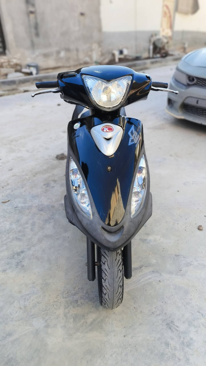 سلام عليكم 
كامكو موديل ١٦
كفاله عامه للبيع كلشي شغال
سعر ٨٠٠ وبيه مجال قبل شهر طالعه رمبه
مكاني رفاعي ***********
