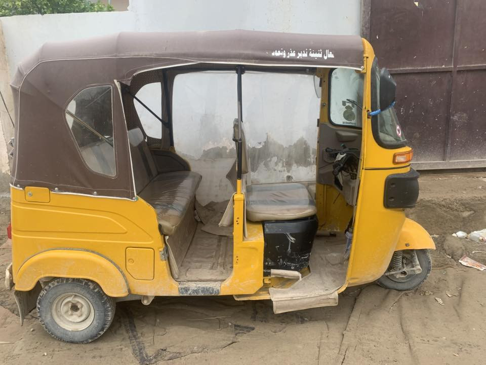 سلام عليكم تكتك 2021للبيع تكتك مصبوغه عام بدون أوراق أبيع كوم حديد 
السعر /3600وبيه مجال 
الرقم /***********ديالى بعقوبه كاطون الرحمه
