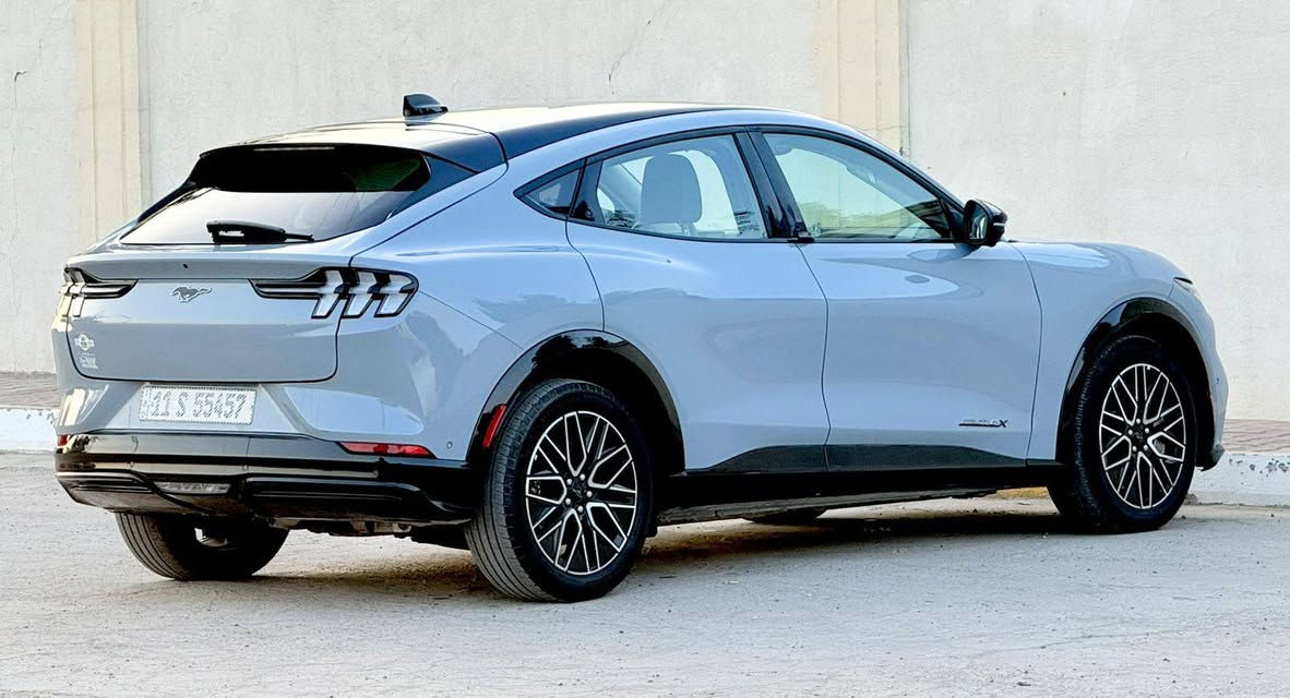 للبيع فورد موستانك 2024  كهرباء ماك e بريميوم   بطاريه 480km  ترقيم بغداد الدولي تحويل مباشر  سياره فول عدا بانوراما /
موتصفات
بصمه  /شاشه تاب جبيره/شاشه الكتروني /5كامرات محيطيه /اوتو هولد/شاحن وايرليس/حساسات/كير ماوس/لدات خلفيه/لدات اماميه/اشاير مري/لايت زنون متحرك/ويل كب فراشه/تو كلر/رادار جانبي/ارتوبريك امامي خلفي/تحديد مسار/قياده اليه/منافذ تايب سي/جلد/كشنات ثنين كهرباء /خزن ميموري/مري شفط/جنطه كهرباء/ترحيب عن قريب/ماشيه26mi/تبريد لمس/قطعتين تبريد/وبعد بيه مواصفات

عنوان سياره بغداد حي البنوك

للاستفسار :-***********
