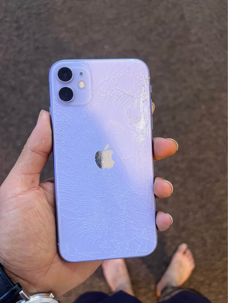 ايفون ١١ العادي جهاز بس اللاص مكسور وبطاريتك ٧٧

قفله قفله ١٧٥
للتواصل *********** البصرة, العراق
