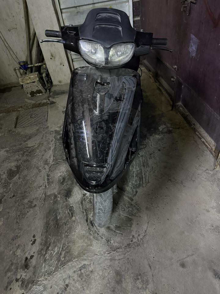 سلام عليكم شباب دراجة فراشة كرستال 140جبت الهة غراض بوشة وبستم وكور جديد ولفات جاي اتعلم علمود اجفتهة وماضبطتهة وبس اول مرة شتغلت وبعد ماشتغلت غراض كلهة جدد وكفراتهة موجودة رايد ابيعهة 150قفل الي يريدهة مكاني البياع تقاطع درويش رقمي
***********
